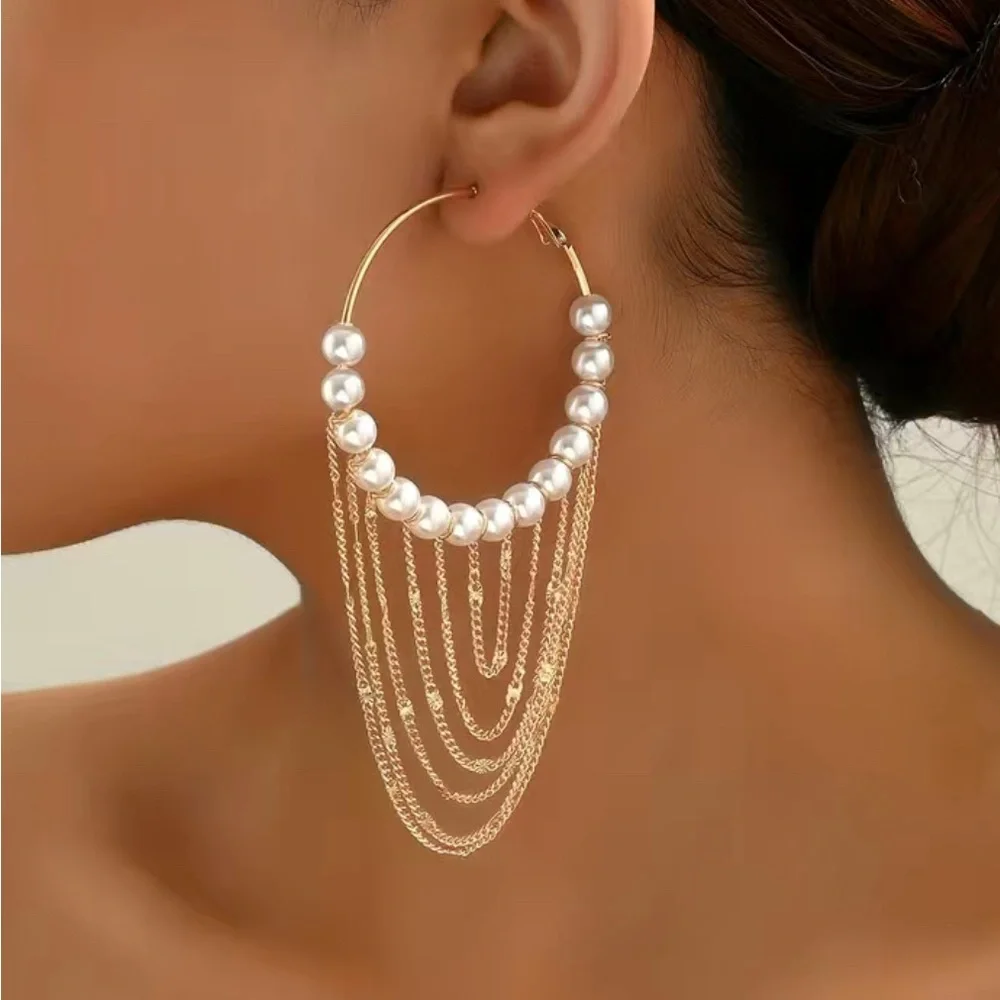 NWT Pearl golden chain hoop earrings NIP